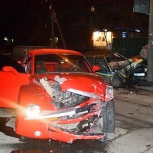 В ДТП на перекрестке улиц К.Маркса и Дюмина пострадало три милиционера
