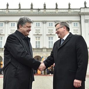 Польша подписала ряд документов с Украиной и утвердила ее ассоциацию с ЕС
