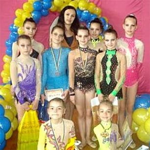Бердянские художественные гимнастки отлично выступили на чемпионате Сумской области
