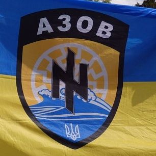 В Мариуполе хотят присвоить звания "почетных граждан" бойцам "Азова"