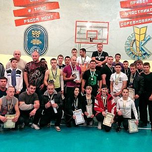 В Бердянске прошел чемпионат по армспорту