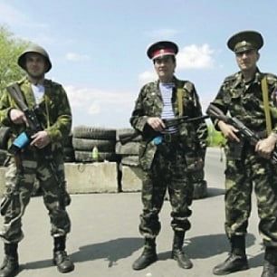 Стахановские боевики отделились от "ЛНР" и объявили себя "казачеством"