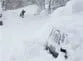 Бердянские гаишники спасли мужчину с 3-летним и 3-месячным малышами, которых на машине замело снегом