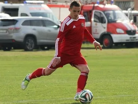 Воспитанник бердянского футбола Роман Помазан дебютировал в Премьер-лиге Украины