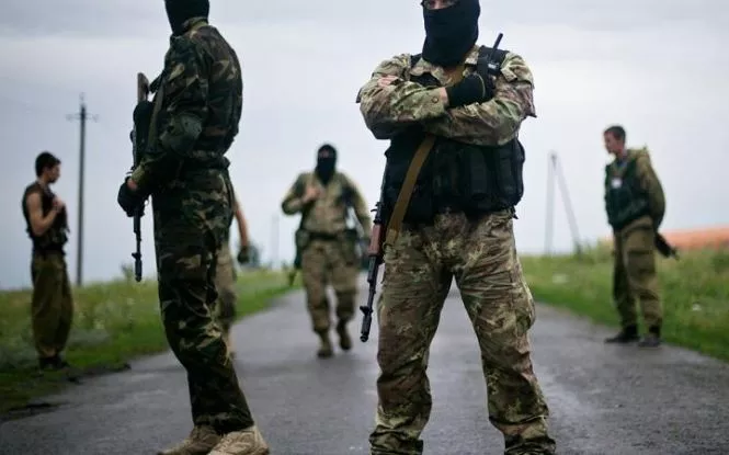 Аваков: Боевики утром ушли из Коминтерново, выводят технику