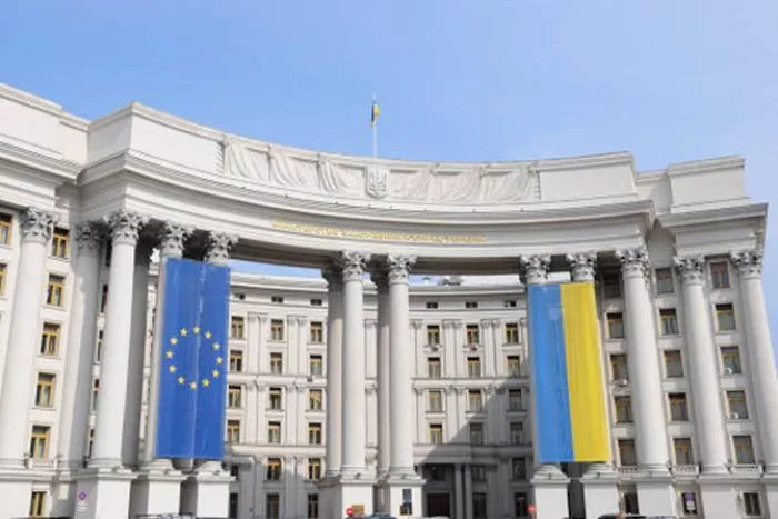 МИД Украины вручил РФ ноту протеста из-за незаконных арестов захваченных военных моряков