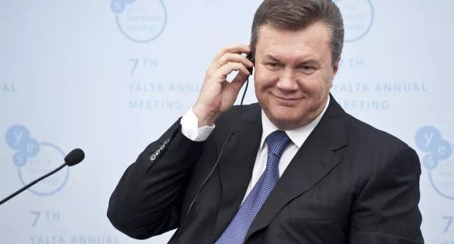 Янукович "профинансирует" армию Украины и "поднимет зарплату" бюджетникам