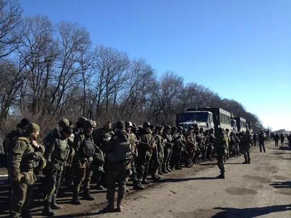 Выход украинских войск с Дебальцевского плацдарма продолжается