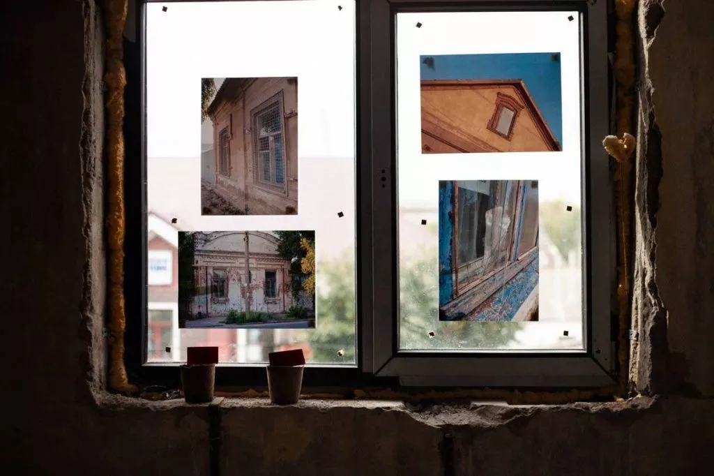Виставку "Вікна Міста. Бердянськ" презентували в Житомирі
