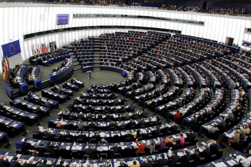 Европарламент проголосует приостановку безвизового режима 15 декабря