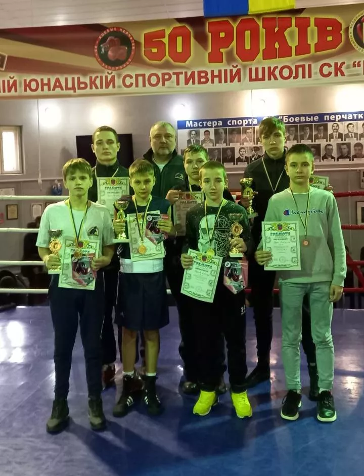 Бердянские боксеры успешно завершили 2020 год в Запорожье