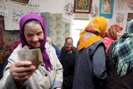 Соцвыплаты в Донбассе восстановят после прозрачных выборов