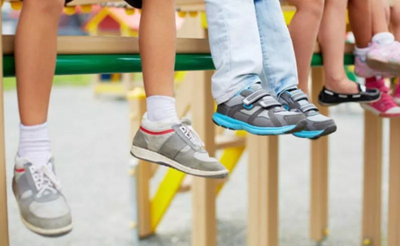 На что обратить внимание при выборе детской обуви