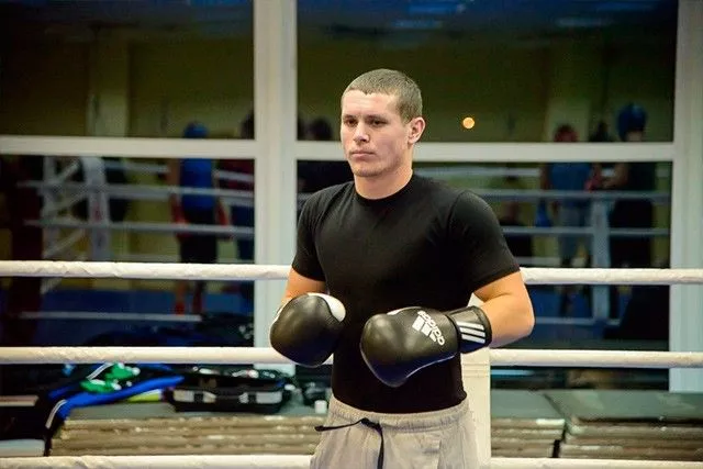 Бокс: Завтра Александр Ганзуля проведет свой второй бой во Всемирной серии бокса