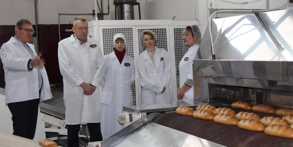 Міський голова ознайомився з виробництвом на ТДВ «Бердянський хлібокомбінат»