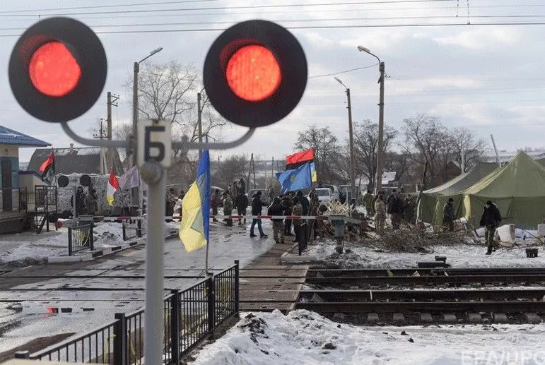 В НБУ рассказали, сколько валютной выручки может потерять Украина из-за блокады Донбасса