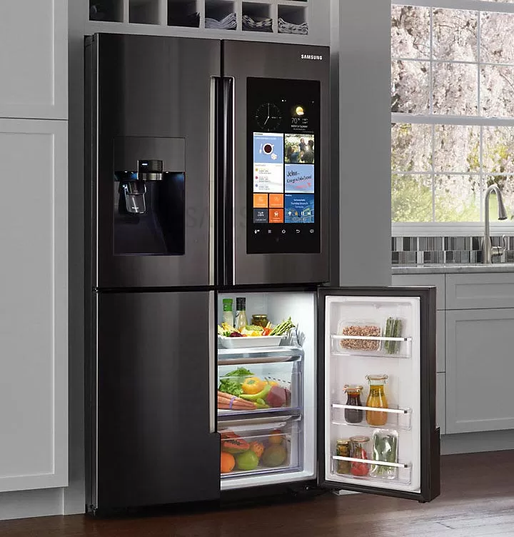Не только цена. На что стоит обратить внимание при выборе холодильника?