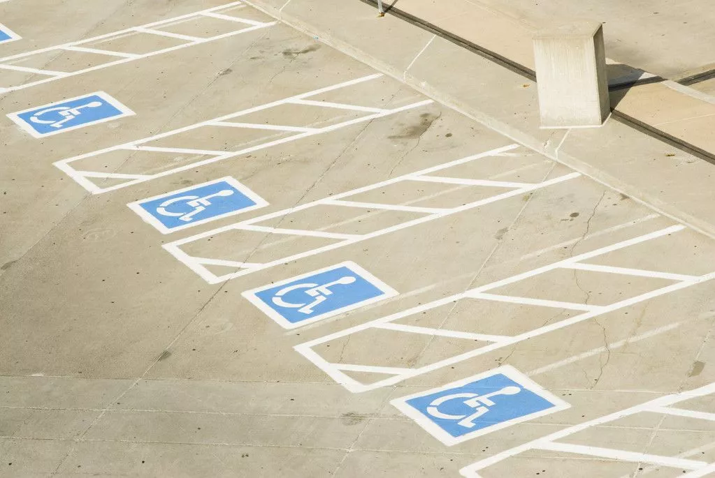 Бердянська поліція попередила про паркування на місцях для інвалідів