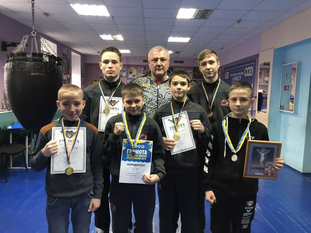У бердянских боксеров четыре золота юношеского чемпионата Запорожской области