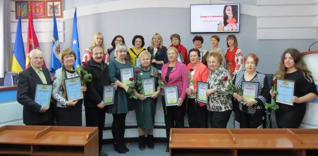 У Бердянську нагороджено переможців конкурсу «Кращий волонтер міста»