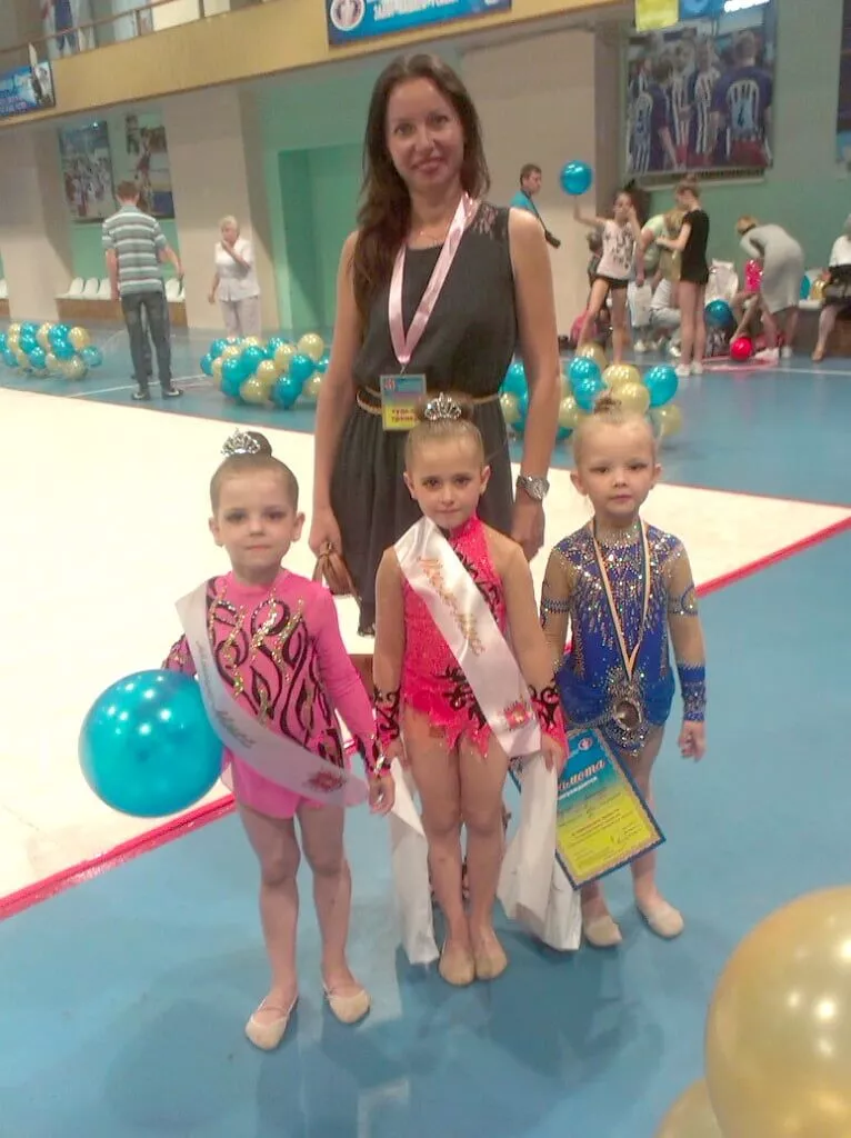 Бердянские гимнастки успешно выступили на чемпионате Запорожской области