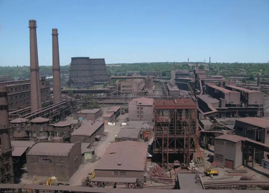 На неподконтрольной территории Донбасса из-за блокады остановился Енакиевский металлургический завод