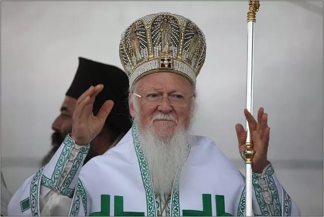 Рада попросила у Вселенского патриарха автокефалию для УПЦ