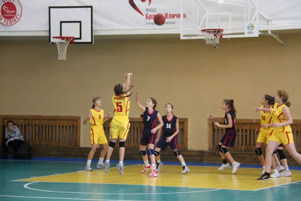 Баскетболистки ДЮСШ-2006 стартовали в новом сезоне Всеукраинской юношеской лиги