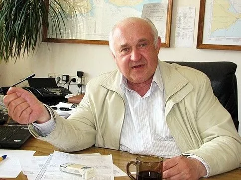 Начальник Бердянского морского торгового порта Владимир Пикинер: «Я прожил три жизни...»