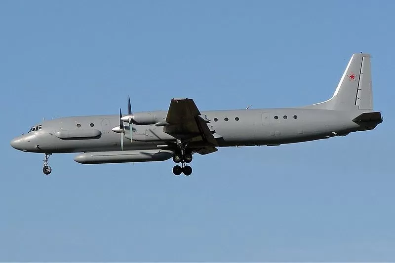 В районе Мариуполя зафиксированы четыре пролета разведывательного самолета РФ