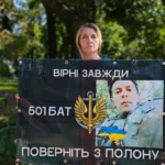 Мати військовополоненого Олена Віскова