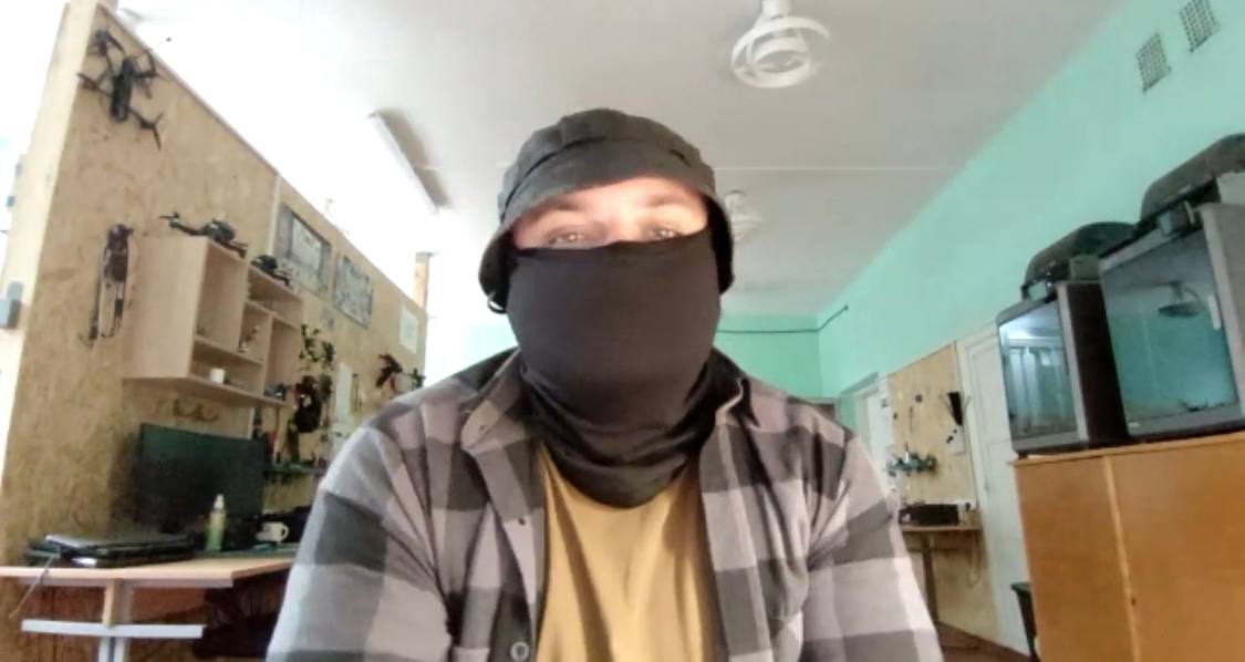 «Ми зайшли в тупик»: військовий з Бердянська про чотири роки на передовій, втрати побратимів і віру в деокупацію