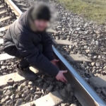 Чоловіка звинуватили у намірі підірвати залізницю (Фото: окупаційні медіа) Чоловіка звинуватили у намірі підірвати залізницю (Фото: окупаційні медіа)