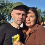 Олекасндр і Олена Коваль в день обміну 26.06.26 (Фото: надане Оленою)
