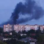 Дим від прильоту по заводу