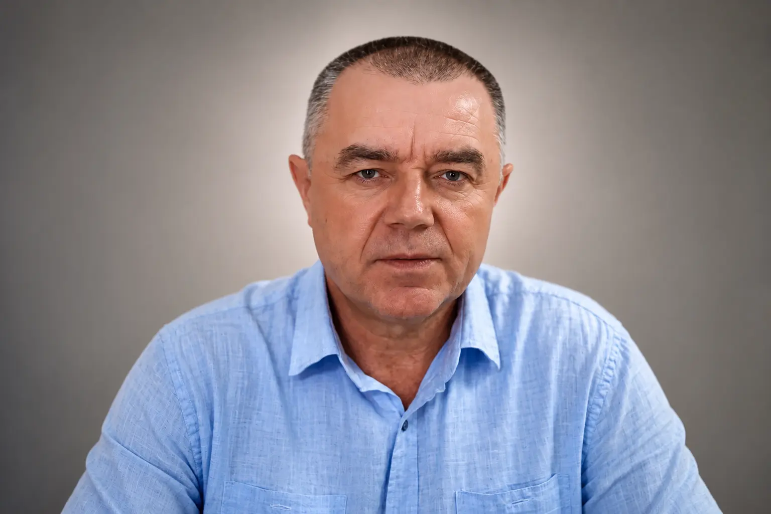 Роман Світан